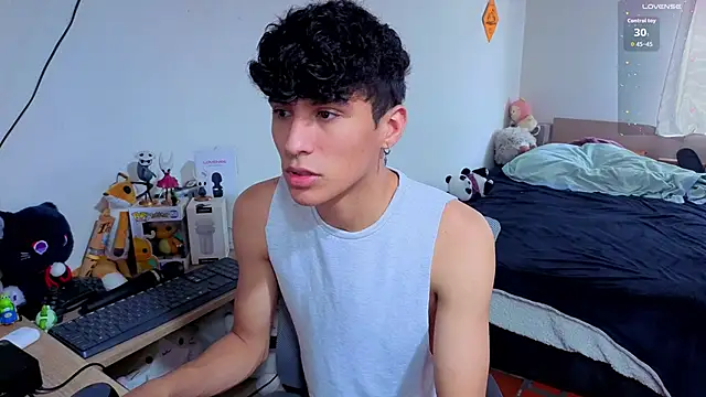 TwoBoys4Cum online show from 11-23-25, 09:14