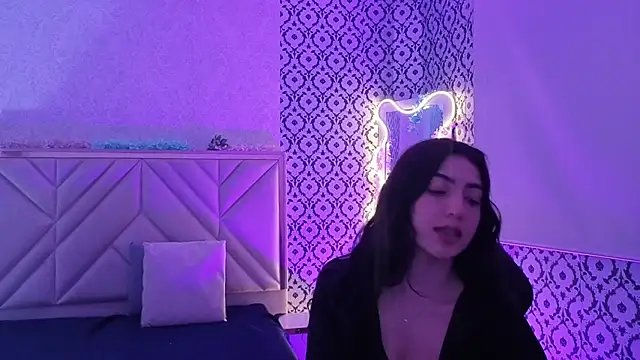 Ixchel tay online show from 02-13-26, 03:13