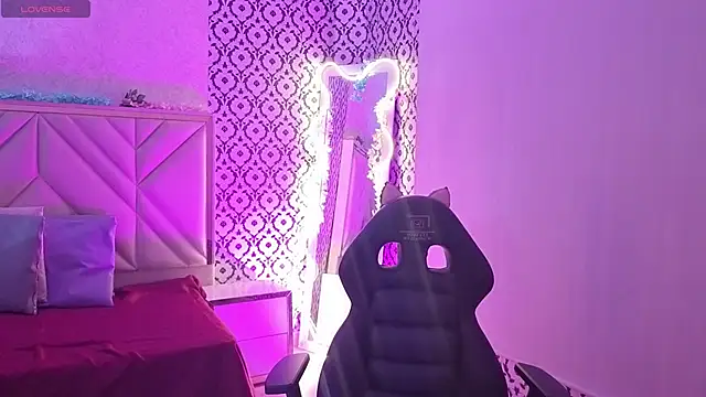 Ixchel tay online show from 02-27-26, 03:17