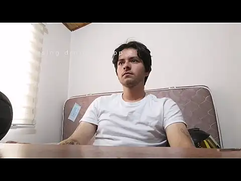 Kael D online show from 10-12-25, 06:18