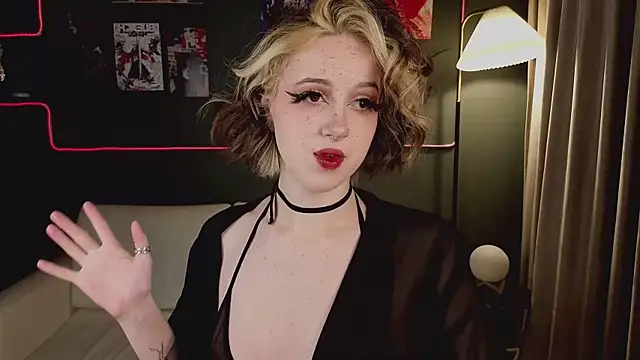 luna son online show from 04-22-26, 10:22