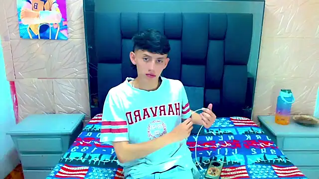 Snapshot of thaigo_twink38 chatting on 11-05-25, 09:59 thaigo twink38 online show from 11-05-25, 09:59