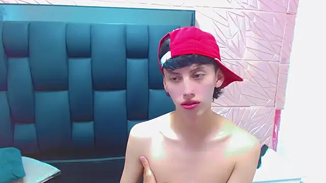 Snapshot of thaigo_twink38 chatting on 01-17-26, 07:35 thaigo twink38 online show from 01-17-26, 07:35