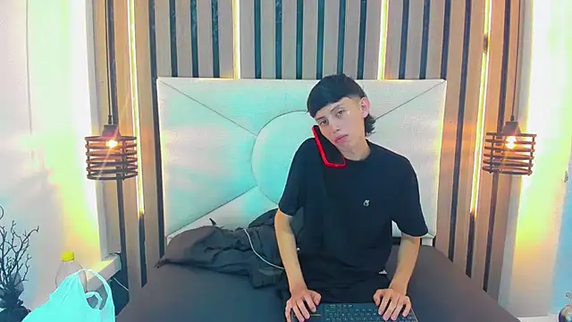 Snapshot of thaigo_twink38 chatting on 04-17-26, 04:26 thaigo twink38 online show from 04-17-26, 04:26