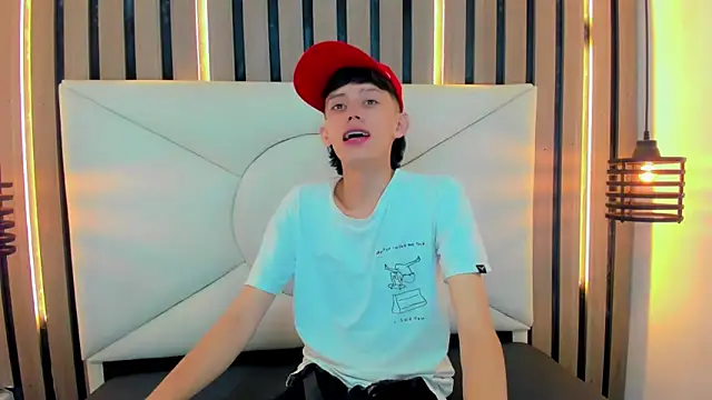 Snapshot of thaigo_twink38 chatting on 04-24-26, 08:06 thaigo twink38 online show from 04-24-26, 08:06