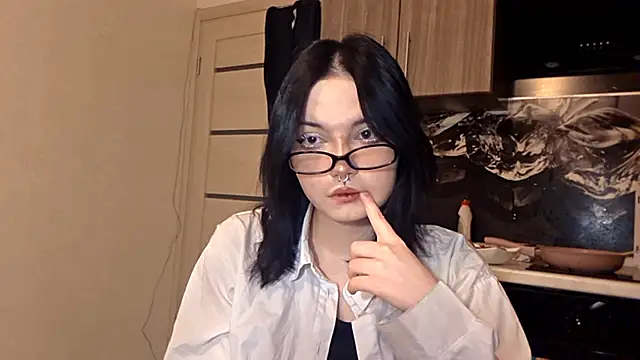 Beeping Creature online show from 02-14-26, 05:21