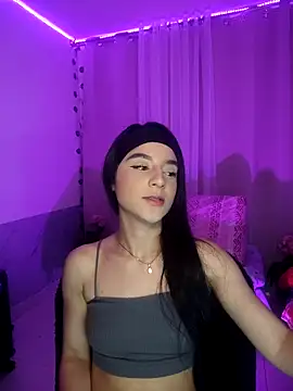 Snapshot of tamara_vald chatting on 11-09-25, 10:08 tamara vald online show from 11-09-25, 10:08