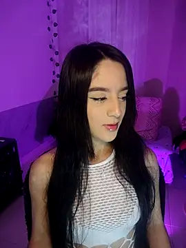 Snapshot of tamara_vald chatting on 11-29-25, 09:18 tamara vald online show from 11-29-25, 09:18