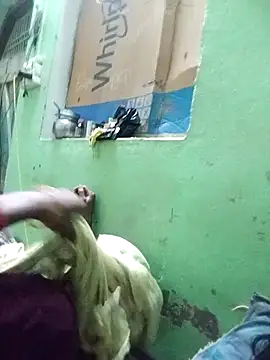 Snapshot of RED_Queen_6 chatting on 09-27-25, 04:45 RED Queen 6 online show from 09-27-25, 04:45