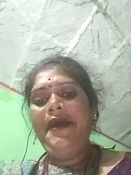 Snapshot of Na_shreya chatting on 10-05-25, 10:07 Na shreya online show from 10-05-25, 10:07