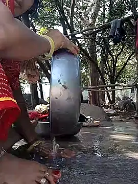 Snapshot of Na_shreya chatting on 11-22-25, 07:07 Na shreya online show from 11-22-25, 07:07