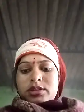 Snapshot of Na_shreya chatting on 01-08-26, 01:41 Na shreya online show from 01-08-26, 01:41