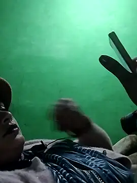 Snapshot of Na_shreya chatting on 01-08-26, 04:53 Na shreya online show from 01-08-26, 04:53