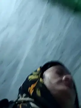 Snapshot of Na_shreya chatting on 02-11-26, 01:10 Na shreya online show from 02-11-26, 01:10