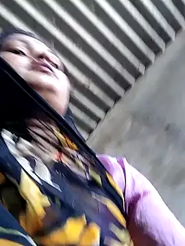 Snapshot of Na_shreya chatting on 02-13-26, 04:41 Na shreya online show from 02-13-26, 04:41