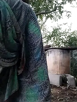 Snapshot of Na_shreya chatting on 03-02-26, 12:56 Na shreya online show from 03-02-26, 12:56