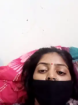 Snapshot of RANI_747 chatting on 10-13-25, 12:05 RANI 747 online show from 10-13-25, 12:05