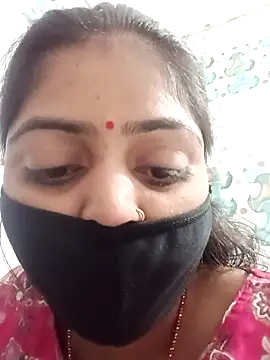 Snapshot of RANI_747 chatting on 10-16-25, 11:39 RANI 747 online show from 10-16-25, 11:39
