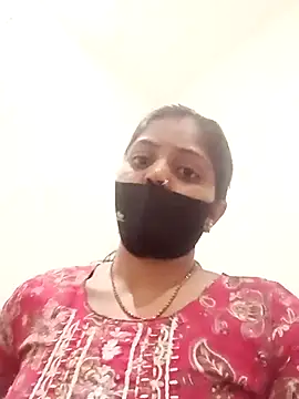 Snapshot of RANI_747 chatting on 10-19-25, 04:18 RANI 747 online show from 10-19-25, 04:18