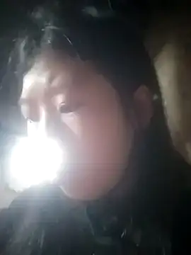 Khanhu xx online show from 12-13-25, 10:48