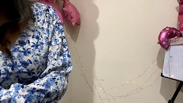 CarollFalick online show from 10-30-25, 12:28