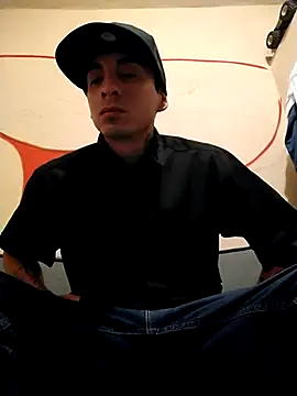 Snapshot of Tucloroformosexxx chatting on 02-13-26, 06:31 Tucloroformosexxx online show from 02-13-26, 06:31