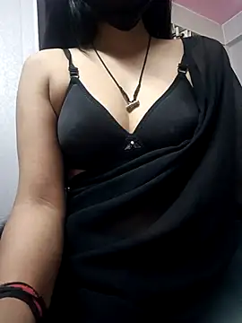 Snapshot of Tanya-905 chatting on 02-17-26, 06:03 Tanya-905 online show from 02-17-26, 06:03