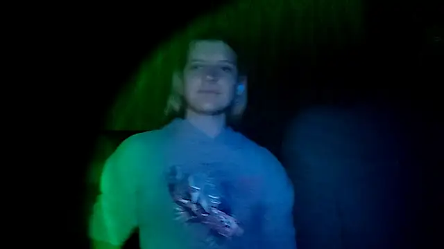 LynteriLain online show from 10-07-25, 08:28