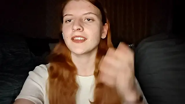 LynteriLain online show from 10-27-25, 09:30