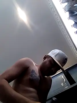 Snapshot of morenito_00987 chatting on 03-06-26, 04:58 morenito 00987 online show from 03-06-26, 04:58