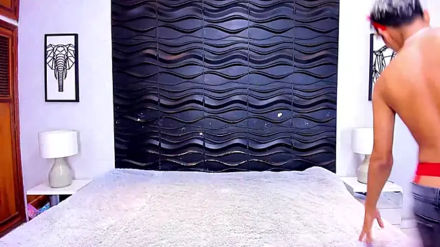 Snapshot of Sammy_Millers chatting on 11-26-25, 10:33 Sammy Millers online show from 11-26-25, 10:33