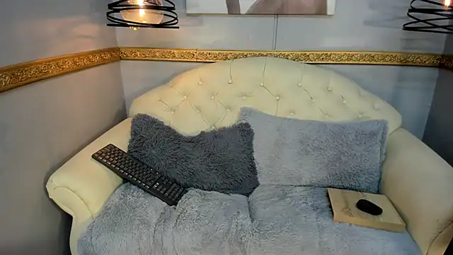 Snapshot of Sammy_Millers chatting on 12-14-25, 10:03 Sammy Millers online show from 12-14-25, 10:03