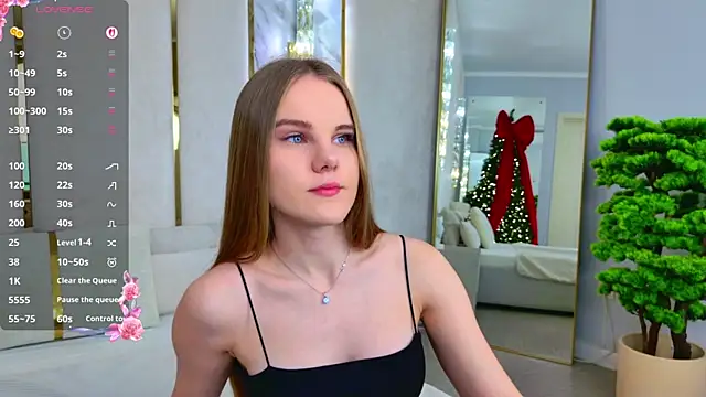 Lili Lohan online show from 11-26-25, 05:03