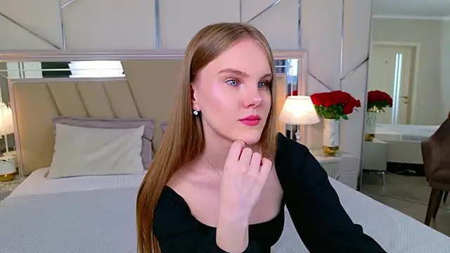 Lili Lohan online show from 06-20-26, 05:10