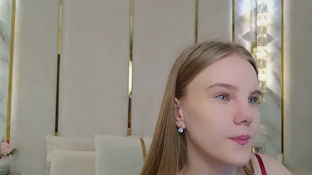 Lili Lohan online show from 07-26-26, 05:04