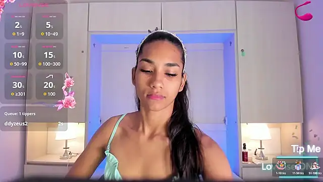 AnahiCollins online show from 01-13-26, 11:37