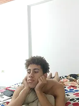 Snapshot of The_boy_good chatting on 10-11-25, 11:36 The boy good online show from 10-11-25, 11:36