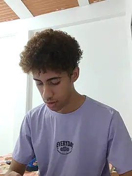 Snapshot of The_boy_good chatting on 10-28-25, 03:54 The boy good online show from 10-28-25, 03:54