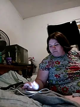 Snapshot of kittytightholes chatting on 10-01-25, 01:11 kittytightholes online show from 10-01-25, 01:11