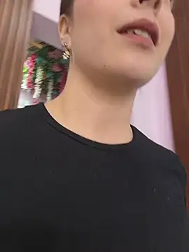 EmmaValencia  online show from 01-07-26, 03:36