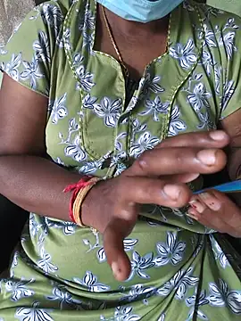 Tamilselviroja- online show from 08-08-26, 06:37