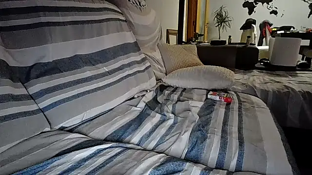 XxvanxX online show from 10-21-25, 02:12