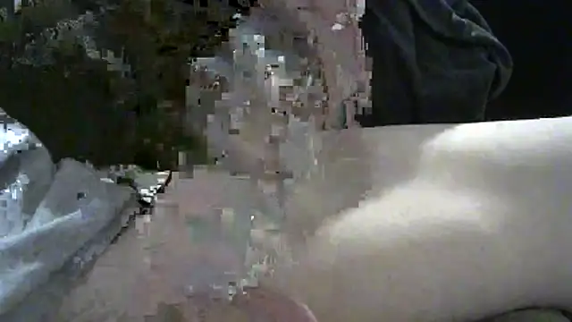 Snapshot of Farmall400 chatting on 12-22-25, 06:10 Farmall400 online show from 12-22-25, 06:10