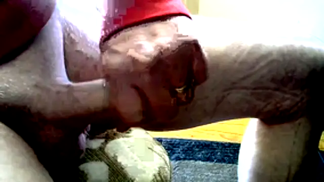 Snapshot of Farmall400 chatting on 02-02-26, 06:17 Farmall400 online show from 02-02-26, 06:17