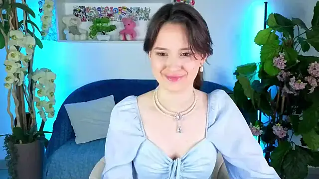 EvaSwen online show from 10-23-25, 09:24