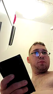 Snapshot of stivi2526 chatting on 10-12-25, 11:04 stivi2526 online show from 10-12-25, 11:04