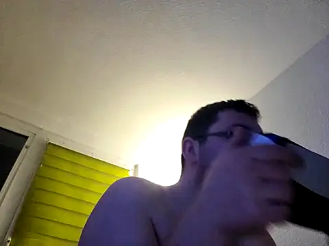 Snapshot of stivi2526 chatting on 11-06-25, 08:10 stivi2526 online show from 11-06-25, 08:10