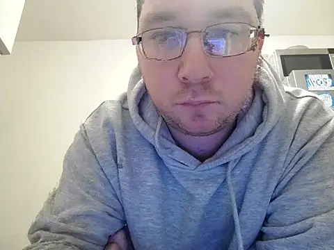 Snapshot of stivi2526 chatting on 11-23-25, 06:19 stivi2526 online show from 11-23-25, 06:19