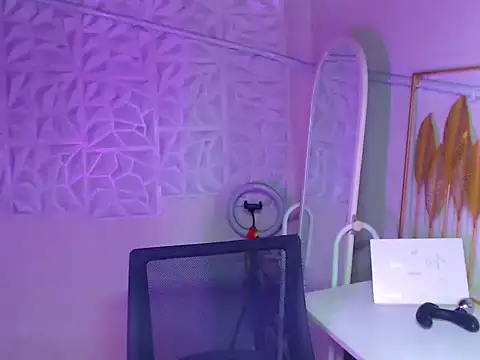 Snapshot of Horny_Alexa chatting on 03-05-26, 05:14 Horny Alexa online show from 03-05-26, 05:14