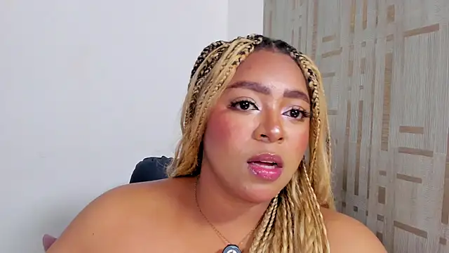 Fenty melo online show from 07-25-26, 04:54